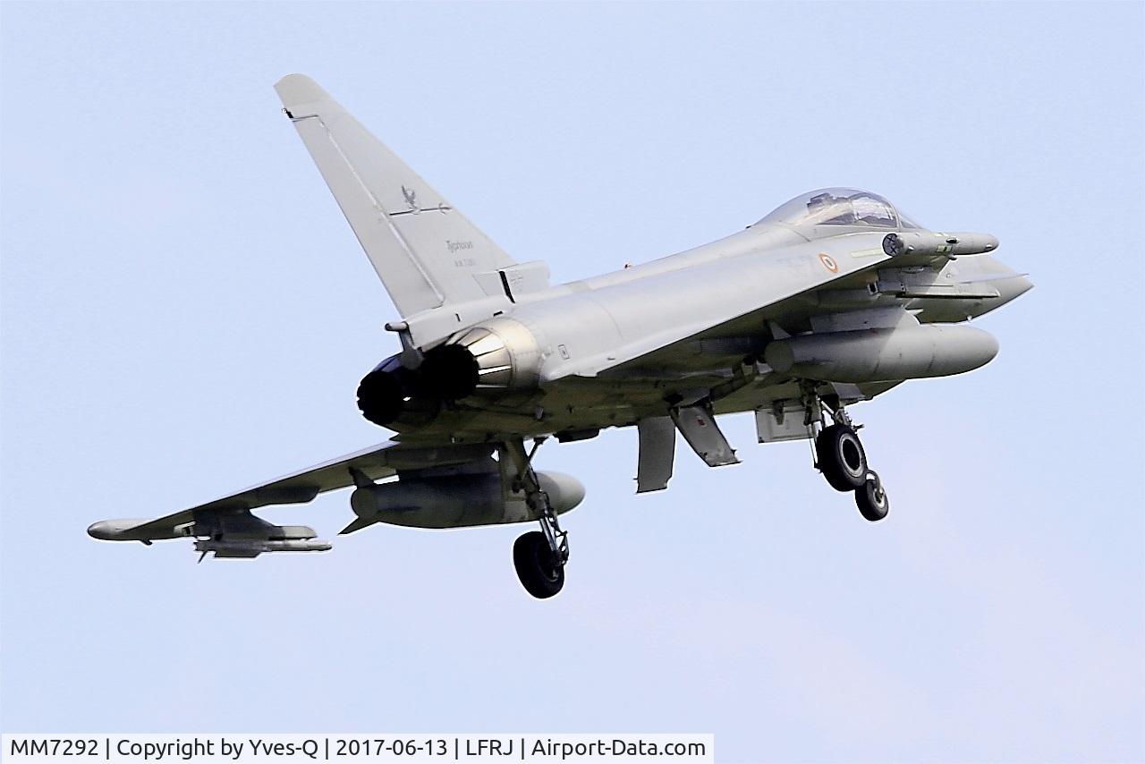 MM7292, Eurofighter EF-2000 Typhoon S C/N IS024, Eurofighter EF-2000 Typhoon S, On final rwy 08, Landivisiau Naval Air Base (LFRJ) Tiger Meet 2017