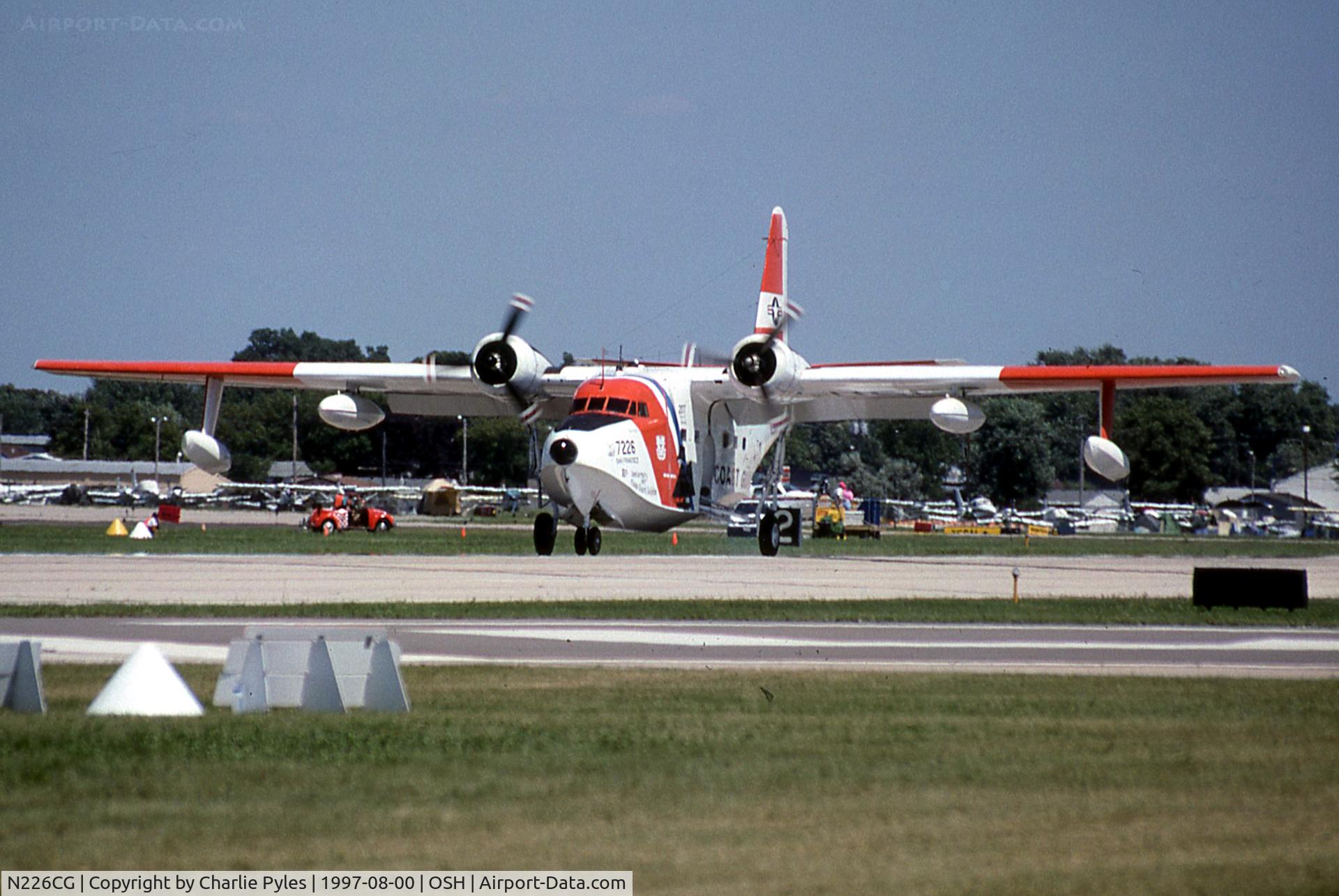 N226CG, 1953 Grumman HU-16B Albatross C/N G-307 (USAF 51-7226), Landing