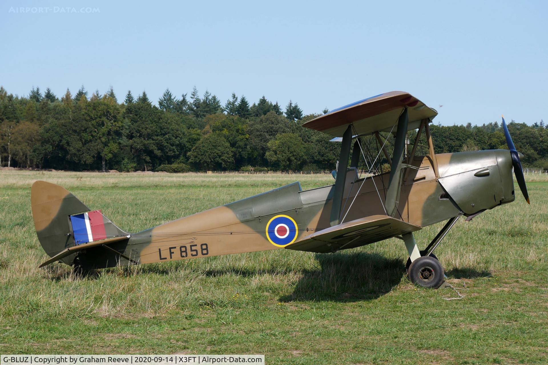 G-BLUZ, 1944 De Havilland DH.82B Queen Bee C/N 1435, Parked at Felthorpe.