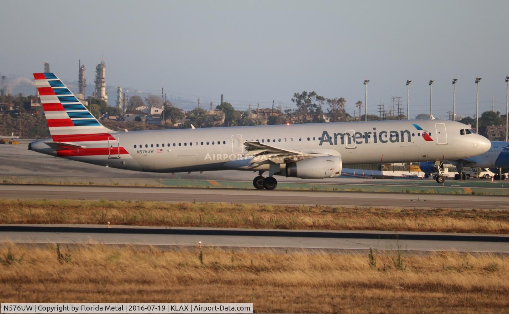 N576UW, 2014 Airbus A321-231 C/N 6027, LAX 2016