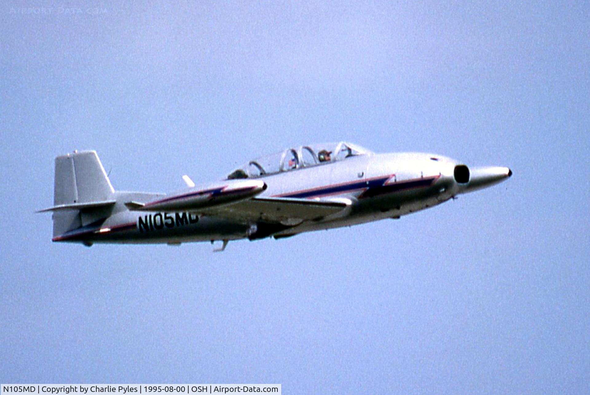 N105MD, Hispano HA-200 SAETA C/N 20/62, Had this one at KLUK after he broke an engine while performing at my air show in 1999