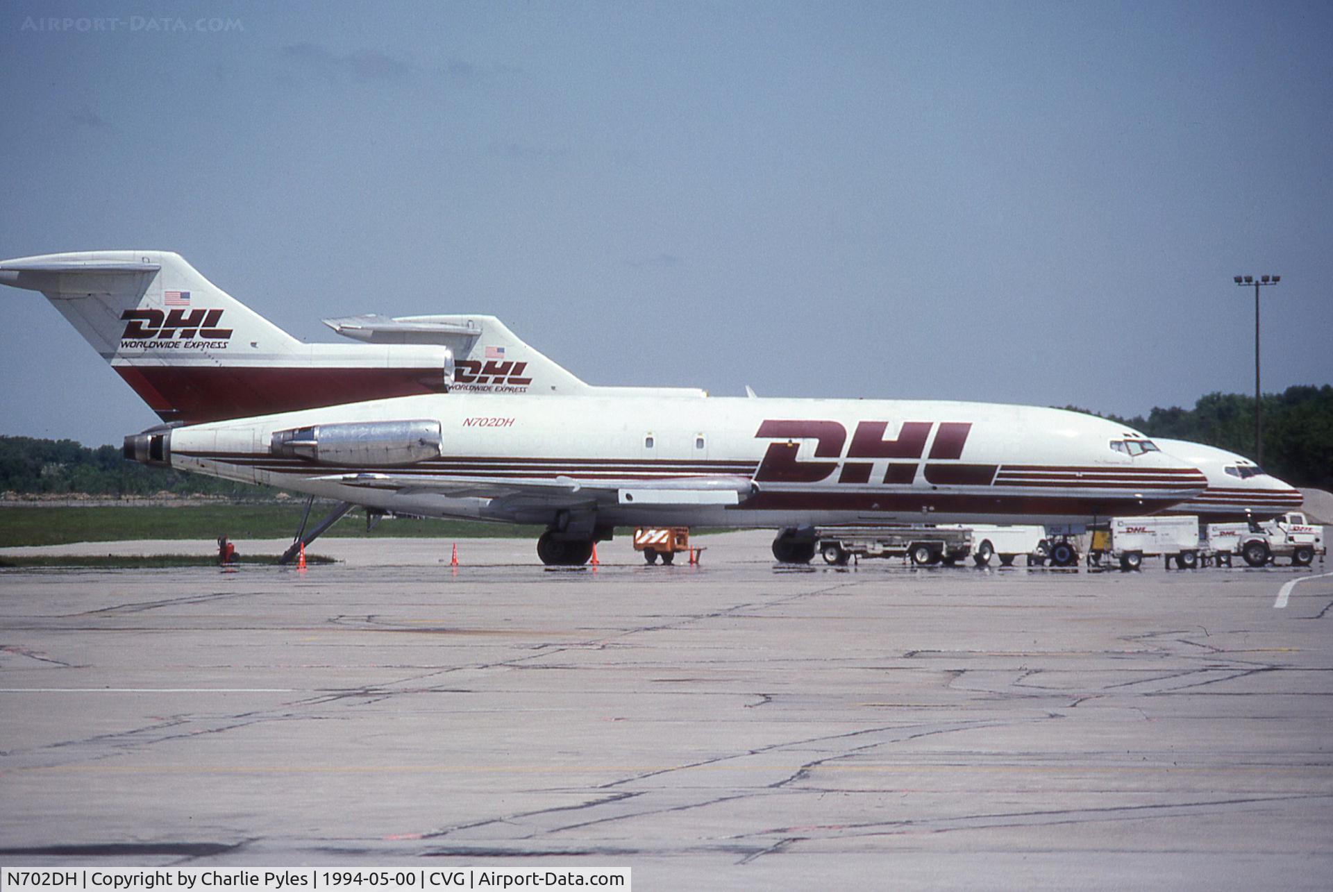 N702DH, 1968 Boeing 727-30C C/N 19793, North Ramp