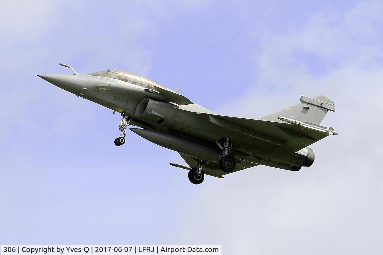 306, Dassault Rafale B C/N 306, Dassault Rafale B, Short approach rwy 26, Landivisiau Naval Air Base (LFRJ) Tiger Meet 2017
