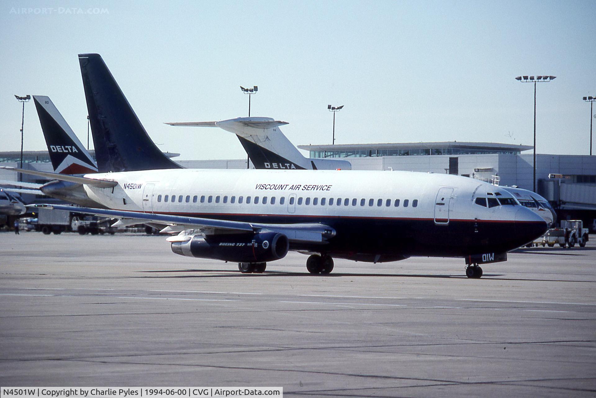 N4501W, 1968 Boeing 737-247 C/N 19598, This airplane had many lives and wound up at TUS for parts