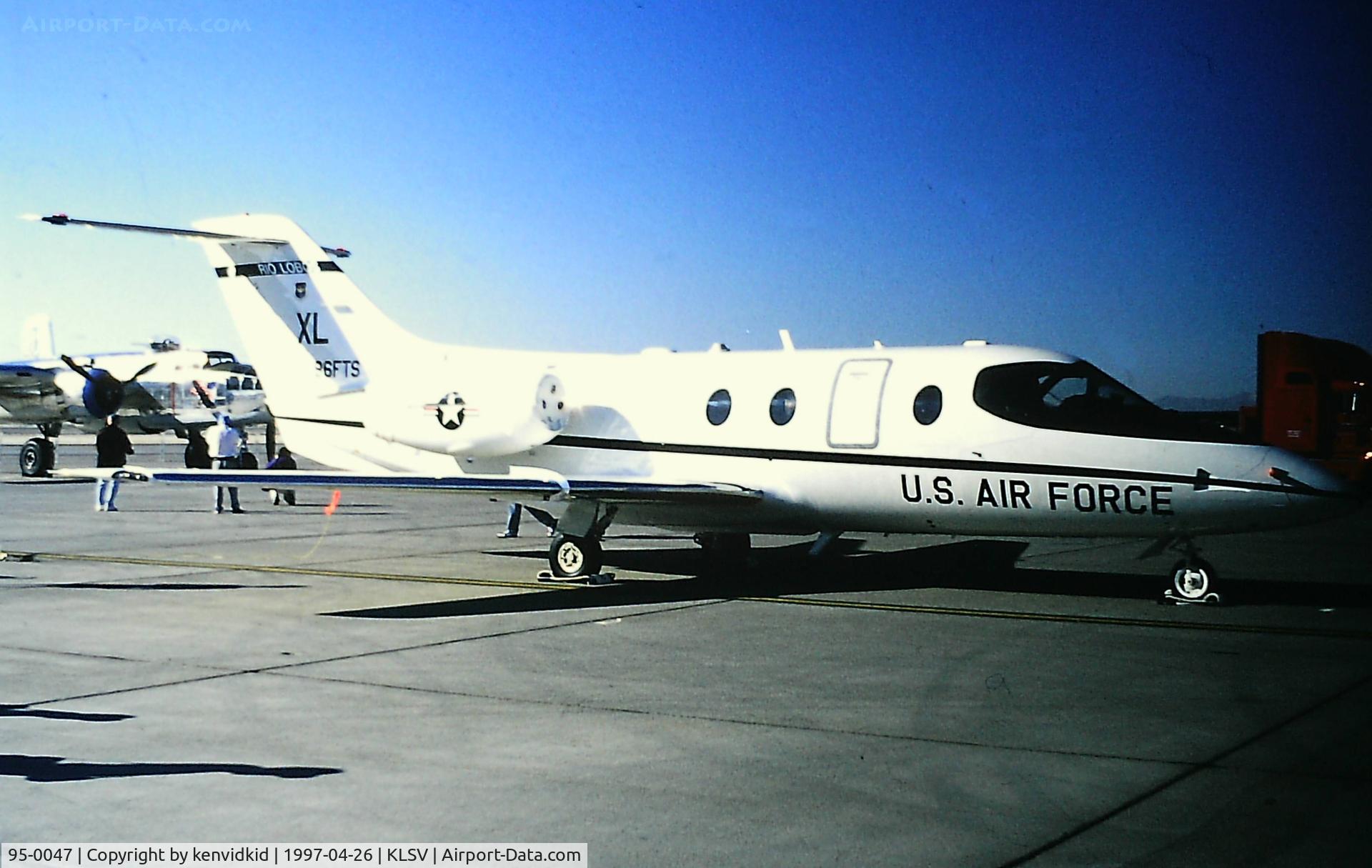 95-0047, 1995 Raytheon T-1A Jayhawk C/N TT-156, At the 1997 Golden Air Tattoo, Nellis.