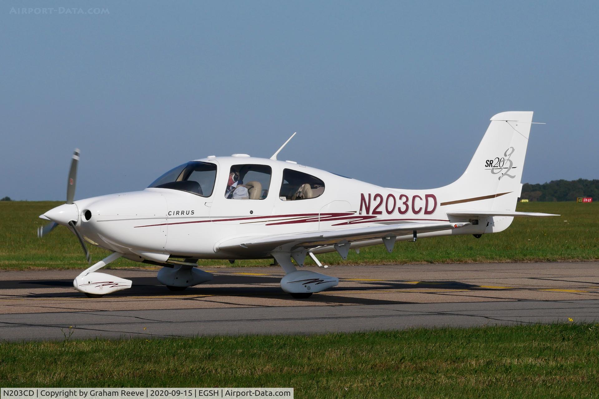 N203CD, 2004 Cirrus SR20 G2 C/N 1451, Just landed at Norwich.
