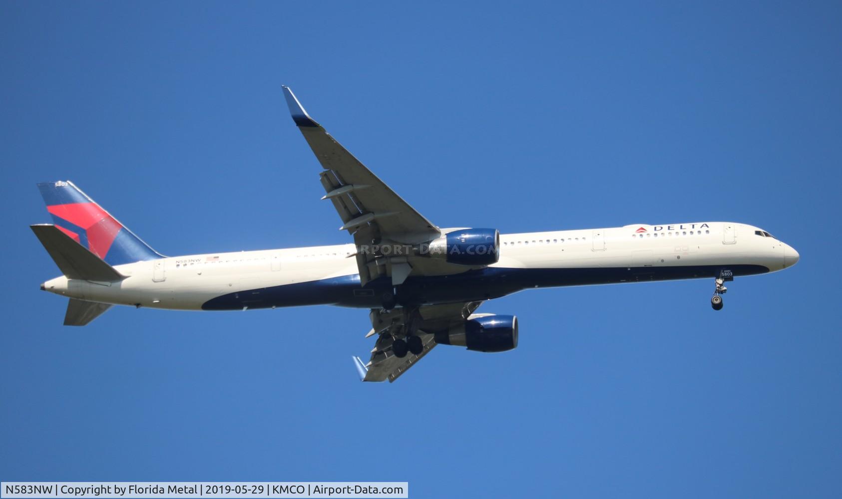 N583NW, 2002 Boeing 757-351 C/N 32983, MCO 2019