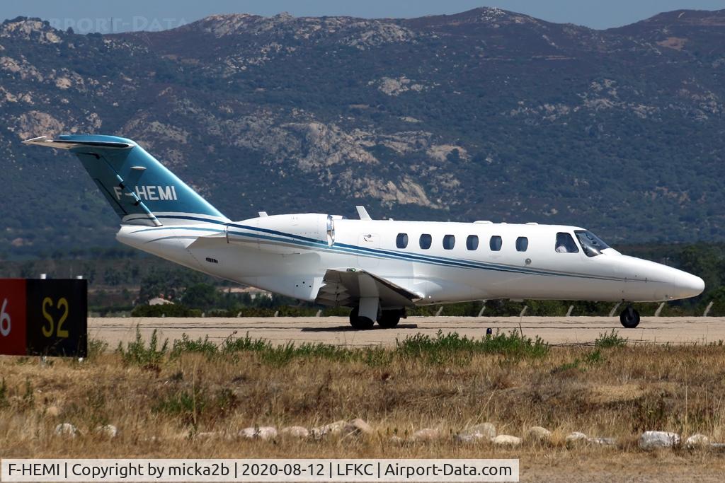 F-HEMI, 2011 Cessna 525A CitationJet CJ2+ C/N 525A-0479, Taxiing