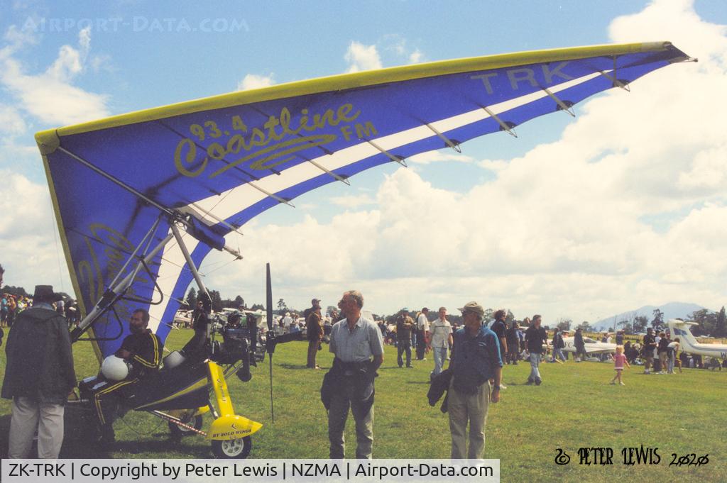 ZK-TRK, Solo Wings Windlass Aquilla C/N WA 846, Solo Wings Ltd., Tauranga - 2002