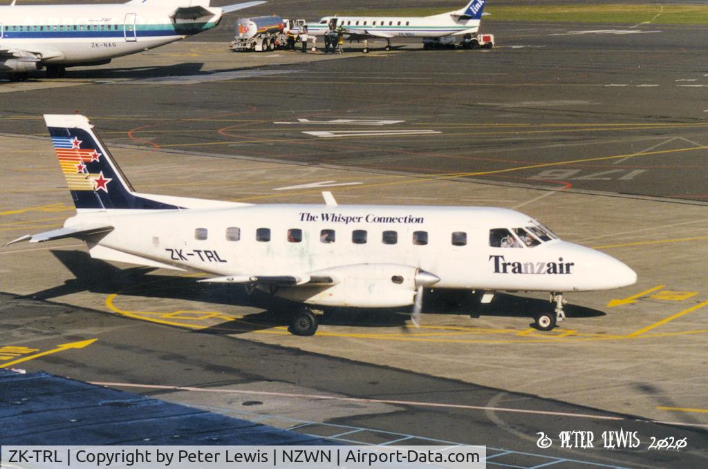 ZK-TRL, Embraer EMB-110P1 Bandeirante C/N 110417, Rex Aviation (NZ) Ltd., Wellington - 1993