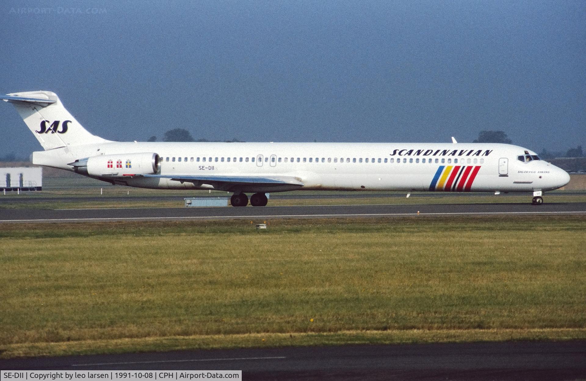 SE-DII, 1989 McDonnell Douglas MD-82 (DC-9-82) C/N 49909, Copenhagen 8.10.1991