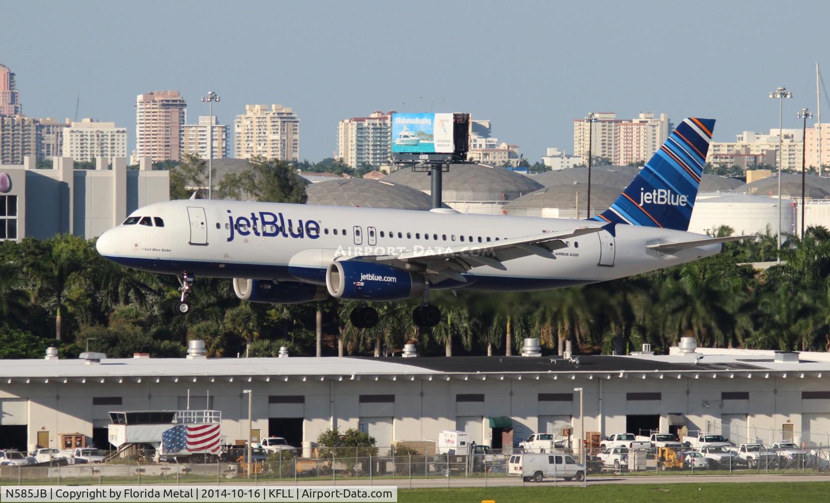 N585JB, 2004 Airbus A320-232 C/N 2159, FLL 2014