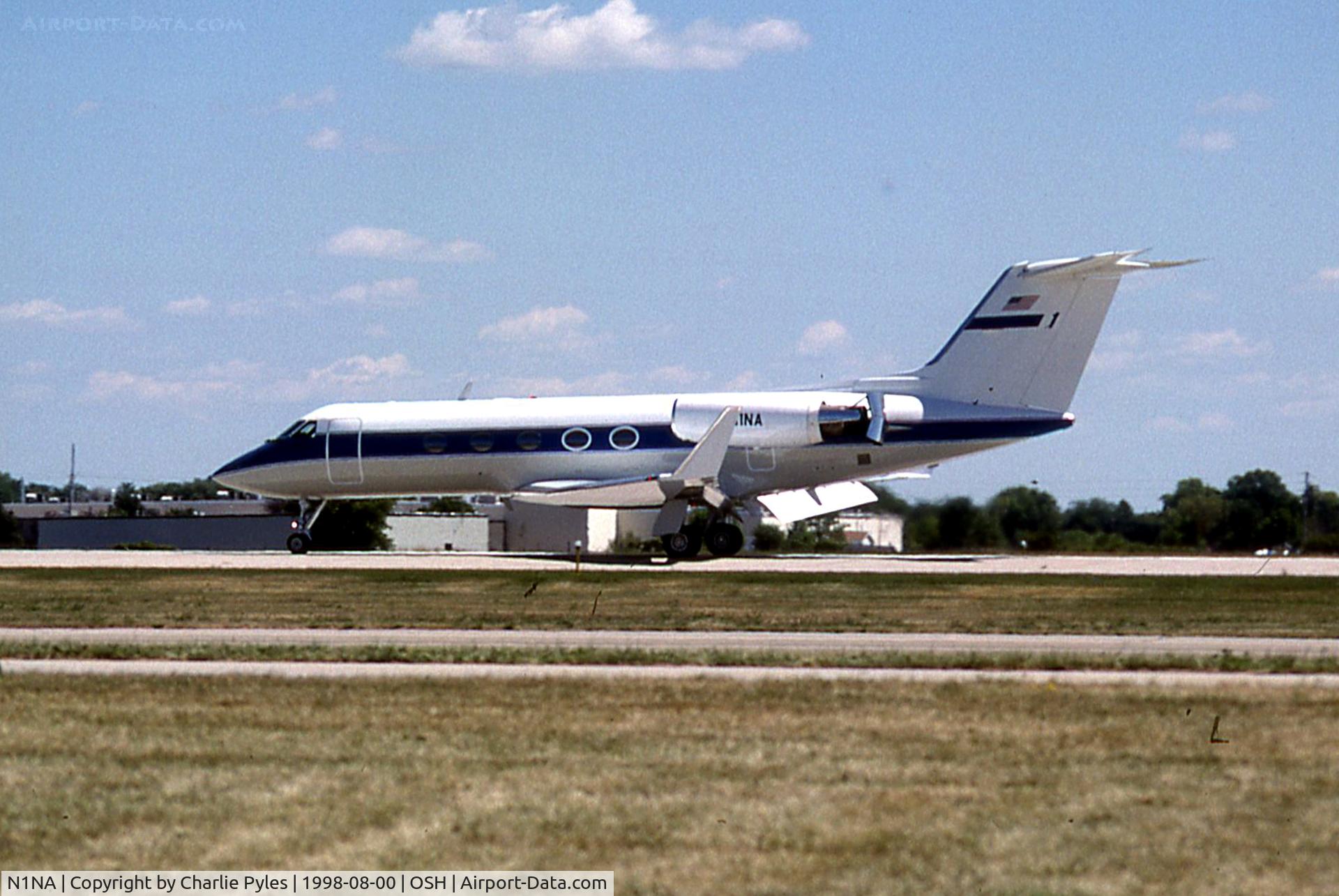 N1NA, 1980 Gulfstream American G-1159A Gulfstream III C/N 309, NASA Admins on Board
