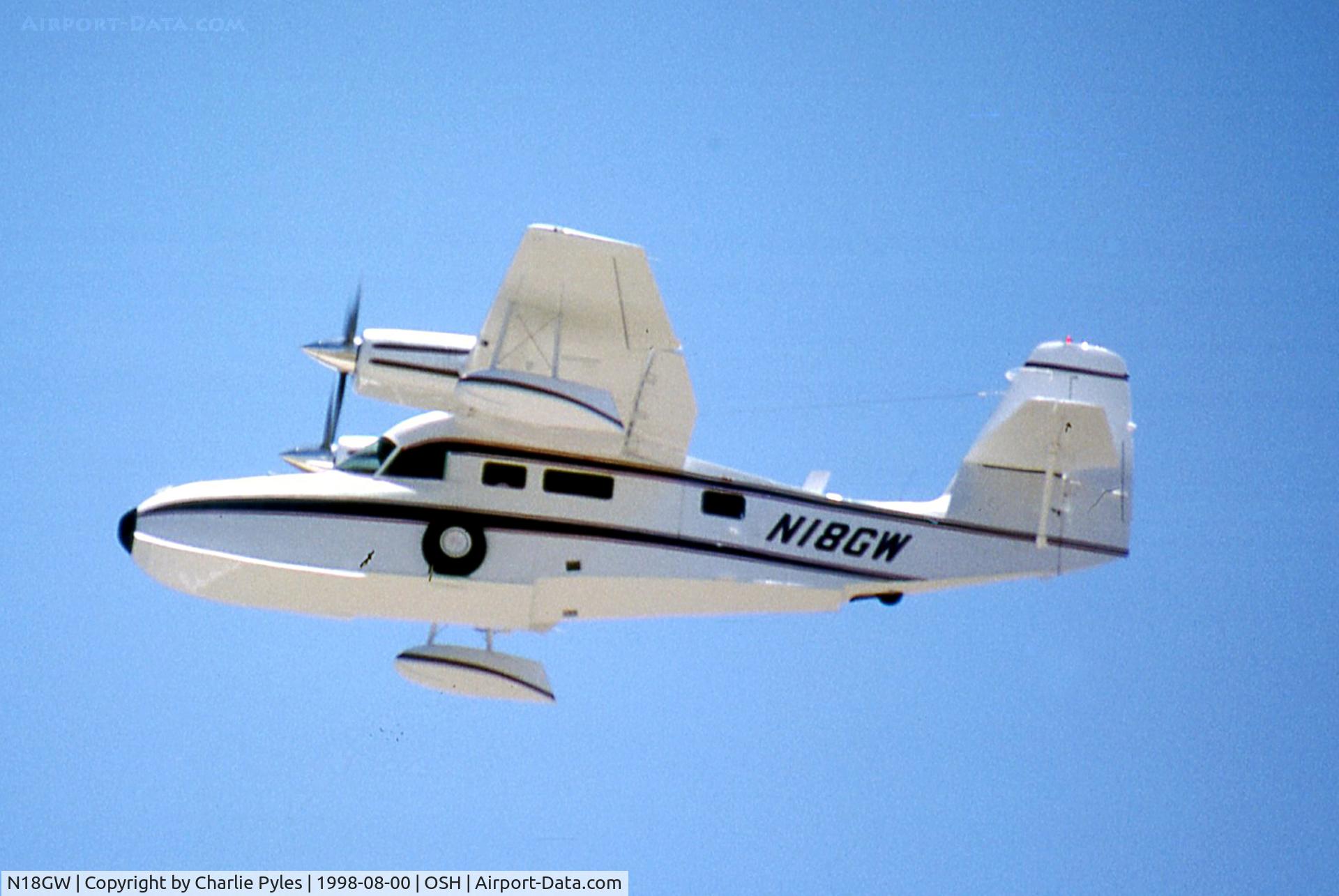 N18GW, 1949 Scan (Grumman) 30 (G-44A Widgeon) C/N 35, Flyby