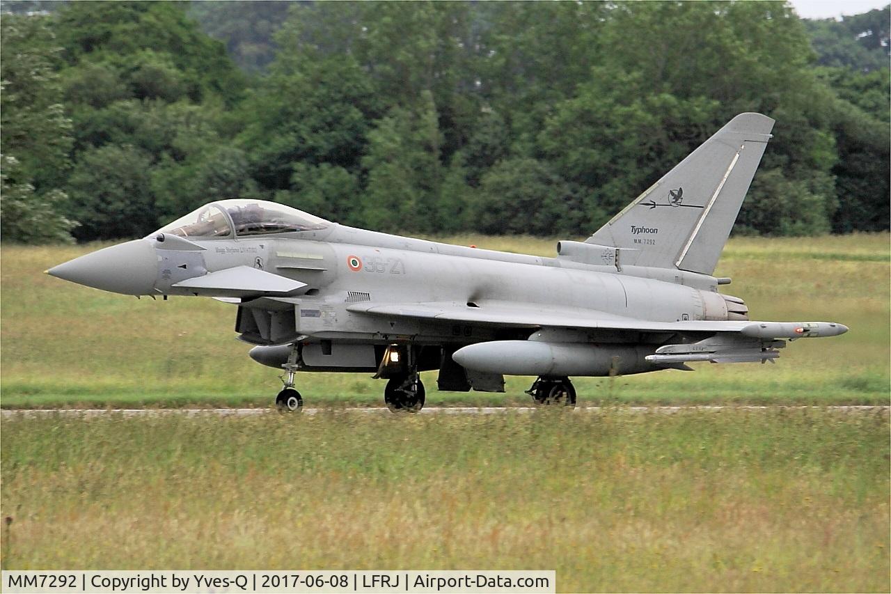 MM7292, Eurofighter EF-2000 Typhoon S C/N IS024, Eurofighter EF-2000 Typhoon S, Landing rwy 26, Landivisiau Naval Air Base (LFRJ) Tiger Meet 2017