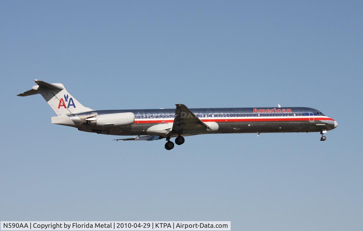N590AA, 1991 McDonnell Douglas MD-83 (DC-9-83) C/N 53253, TPA 2010