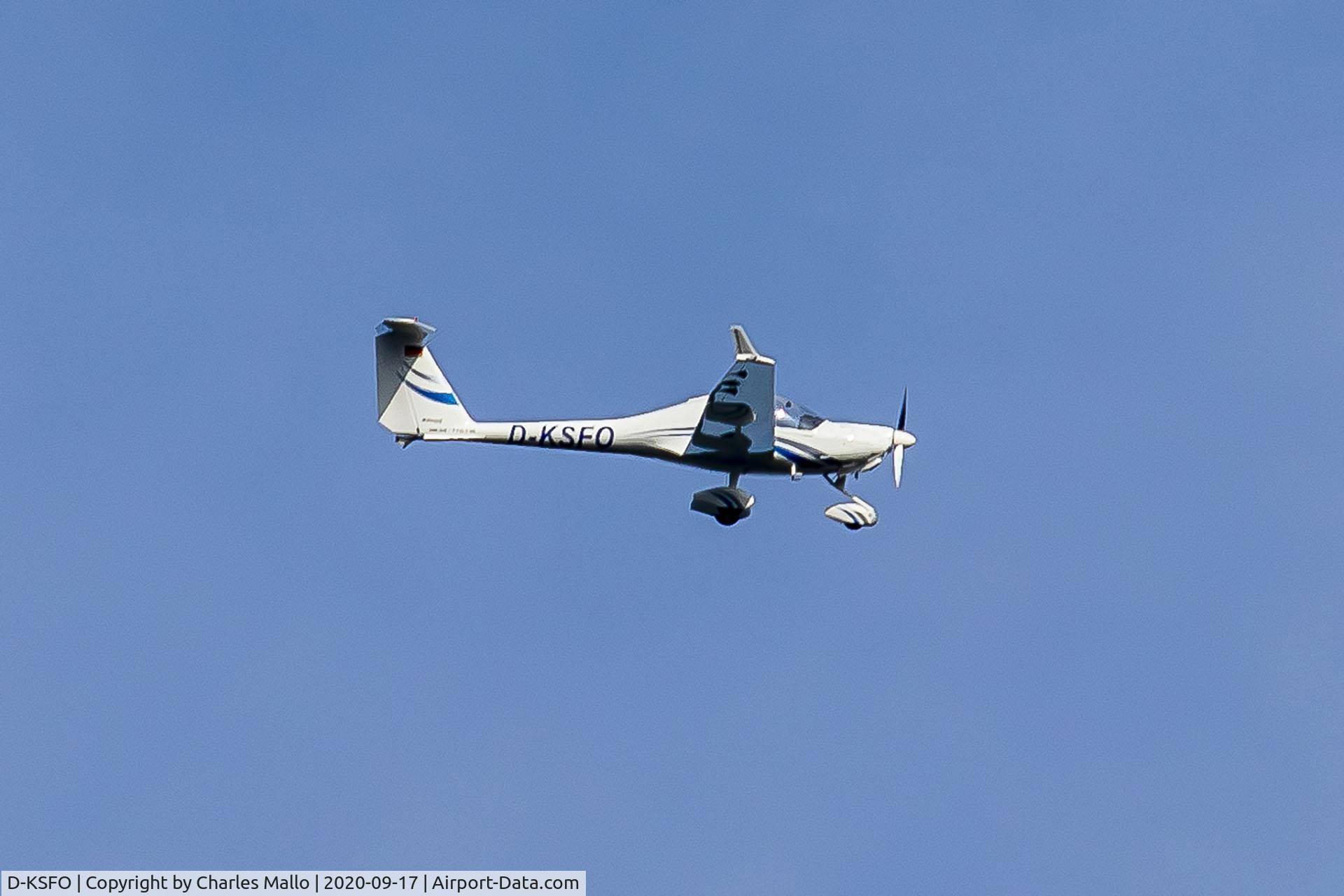 D-KSFO, Diamond HK-36 Super Dimona C/N 57586, Made this photo when the plane was flying over Oss (The Netherlands)