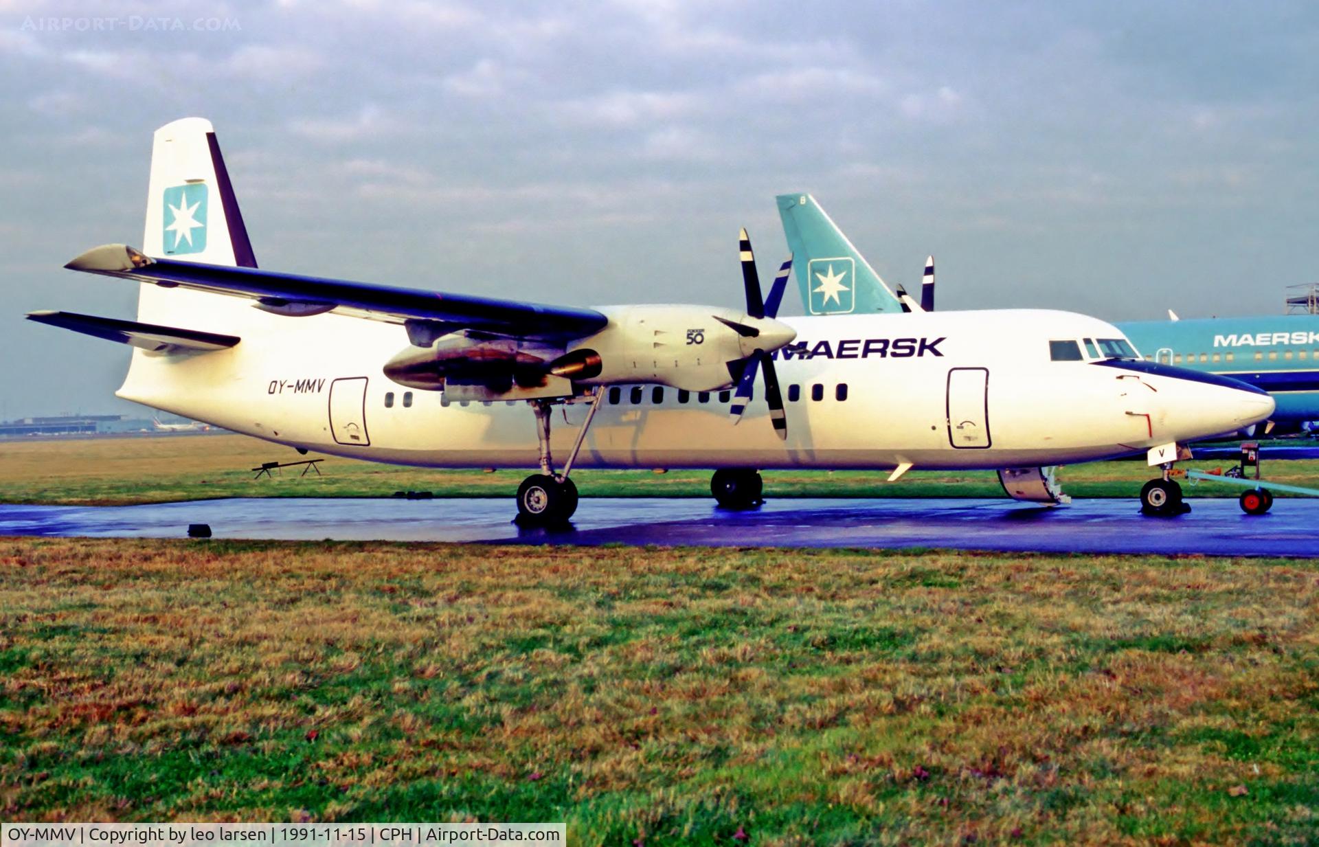 OY-MMV, 1989 Fokker 50 C/N 20154, Copenhagen 15.11.1991