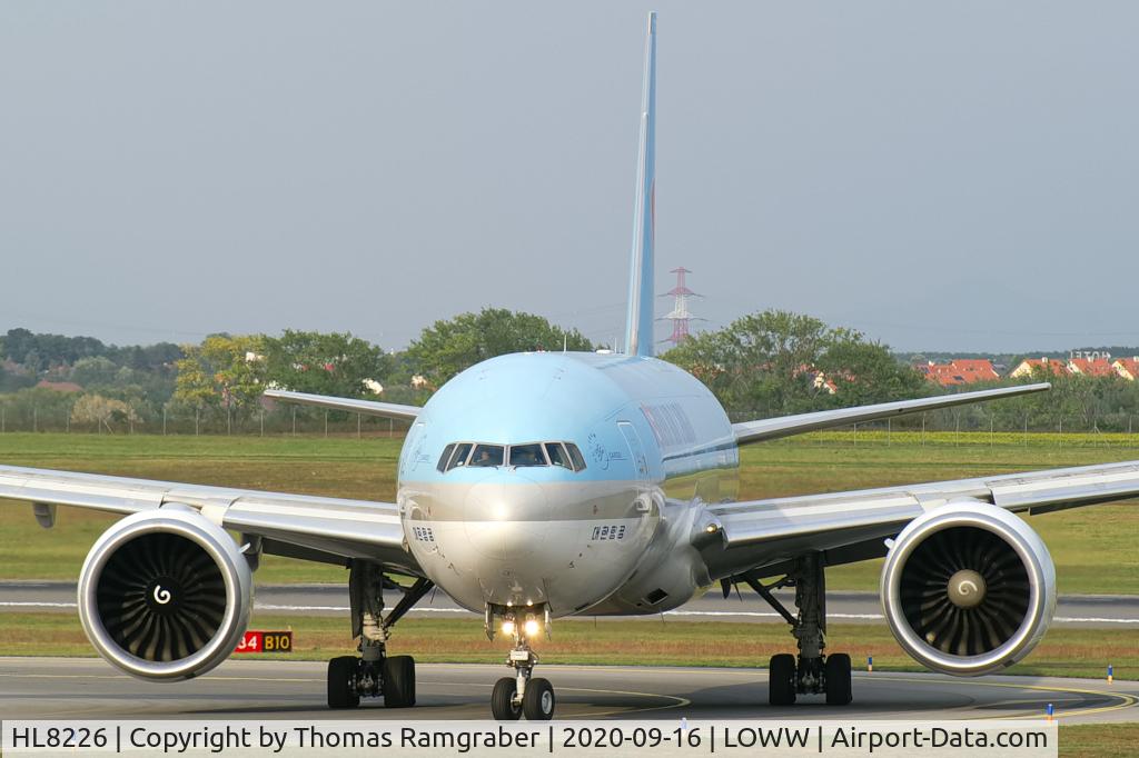 HL8226, 2013 Boeing 777-FB5 C/N 37640, Korean Air Cargo Boeing 777-200F