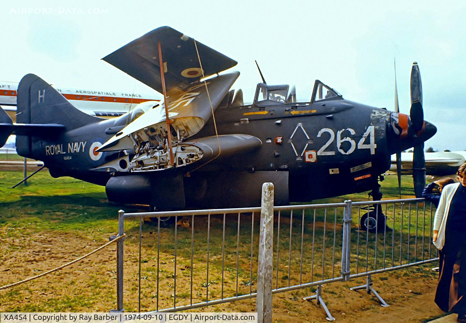 XA454, Fairey Gannet COD.4 C/N F9307, XA454   Fairey Gannet COD.4 [F.9307] (Royal Navy / Fleet Air Arm Museum) RNAS Yeovilton~G 10/09/1974