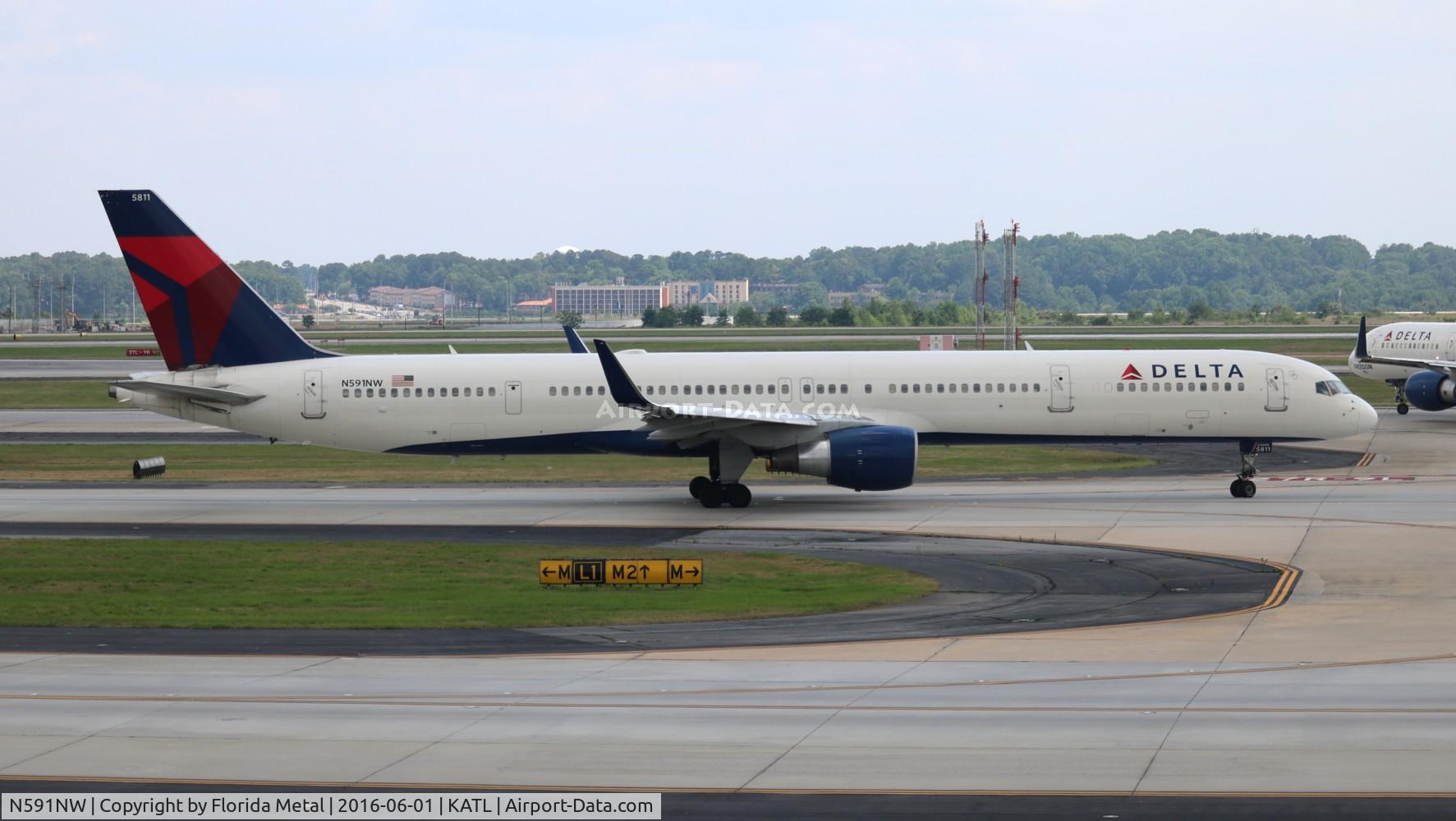 N591NW, 2003 Boeing 757-351 C/N 32991, ATL 2016