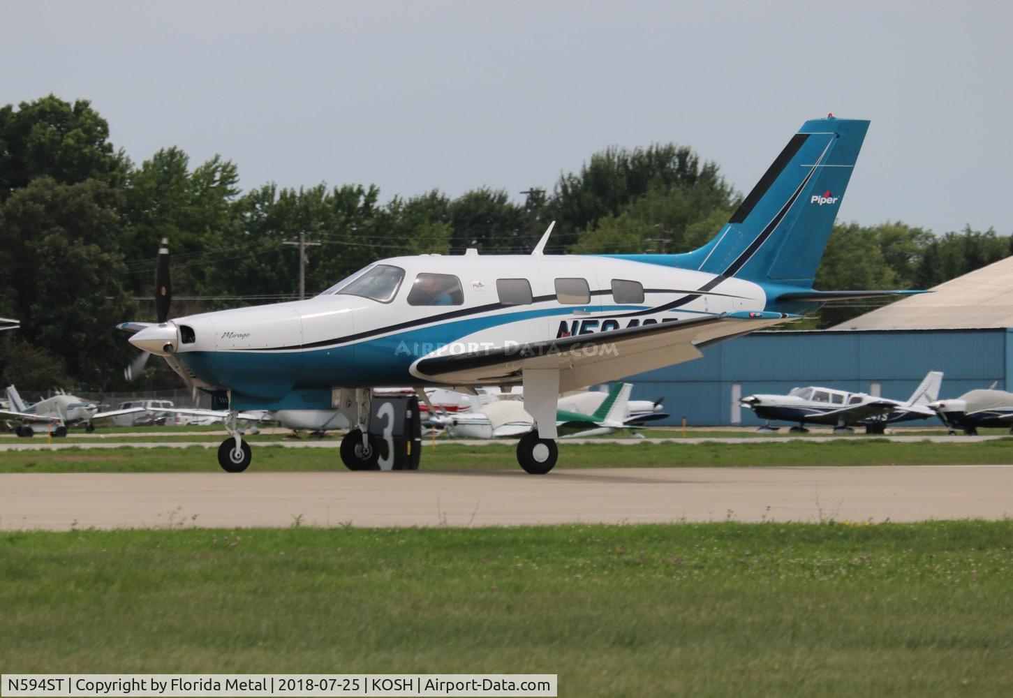 N594ST, 2013 Piper PA-46-350P Malibu Mirage C/N 4636594, OSH 2018