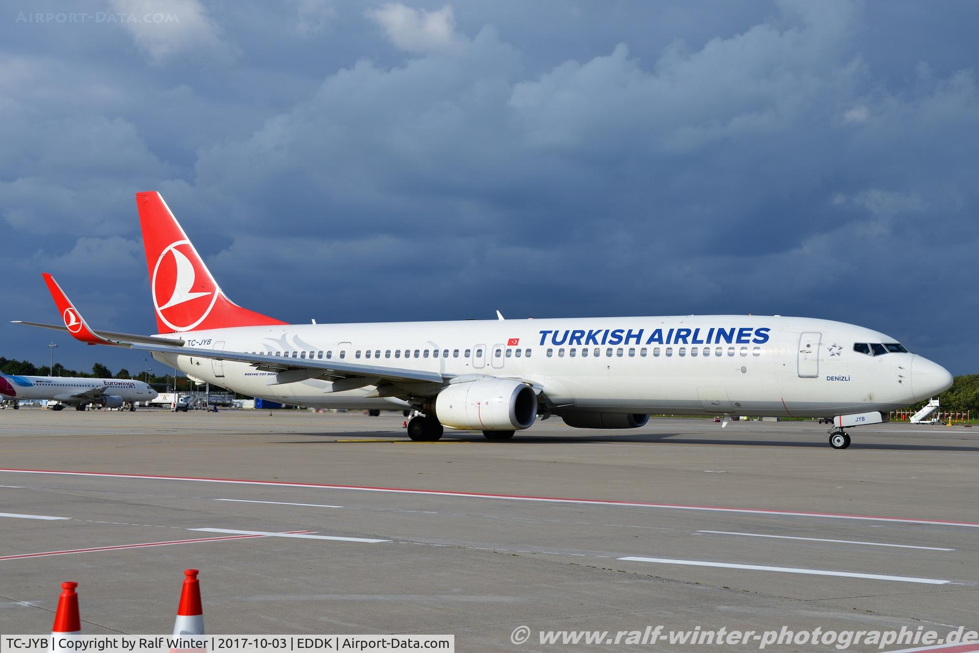 TC-JYB, 2011 Boeing 737-9F2/ER C/N 40974, Boeing 737-9F2ER(W) - TK THY Turkish Airlines 'Denizli' - 40974 - TC-JYB - 03.10.2017 - CGN