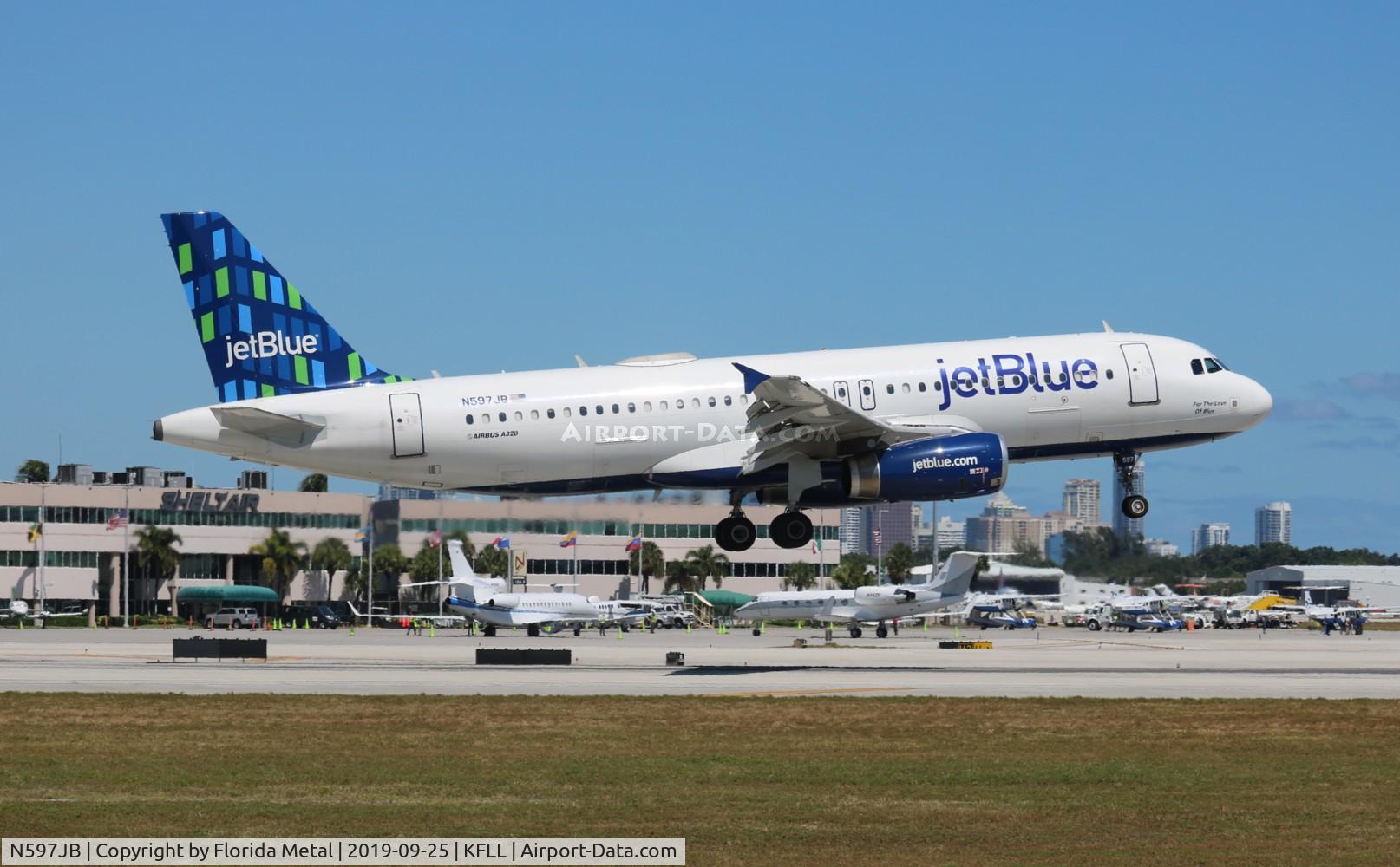 N597JB, 2004 Airbus A320-232 C/N 2307, FLL 2019