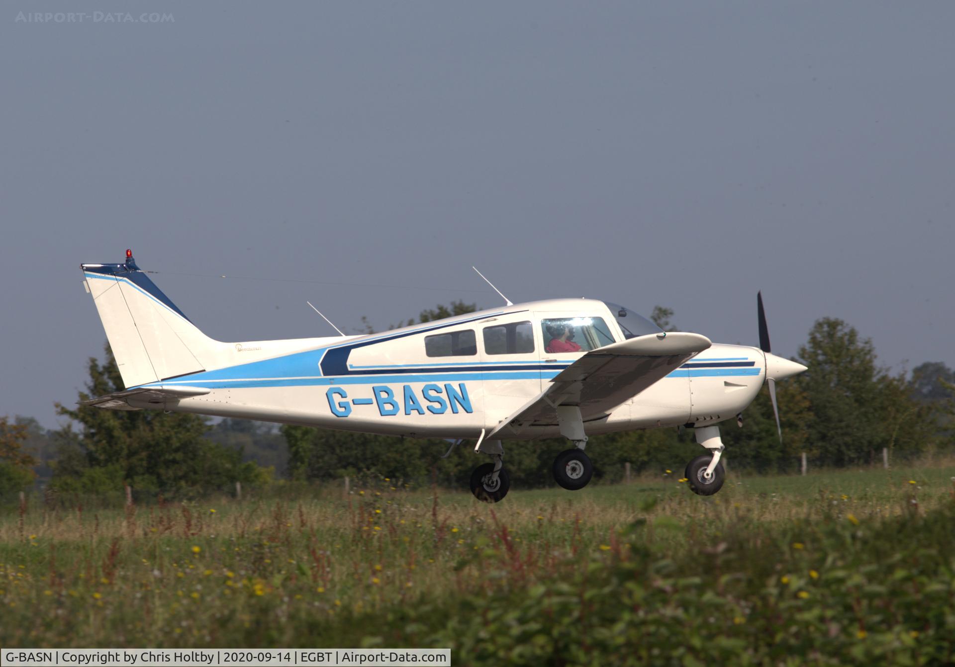 G-BASN, 1973 Beech C23 Sundowner 180 Sundowner 180 C/N M-1476, Landing at Turweston, Bucks