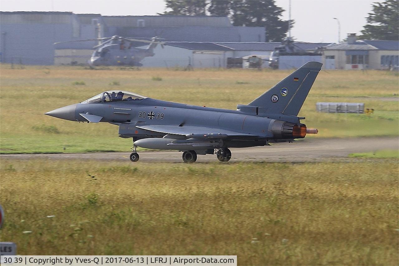 30 39, Eurofighter EF-2000 Typhoon S C/N 123/GS025, Eurofighter EF-2000 Typhoon S, Take off run rwy 08, Landivisiau Naval Air Base (LFRJ) Tiger Meet 2017