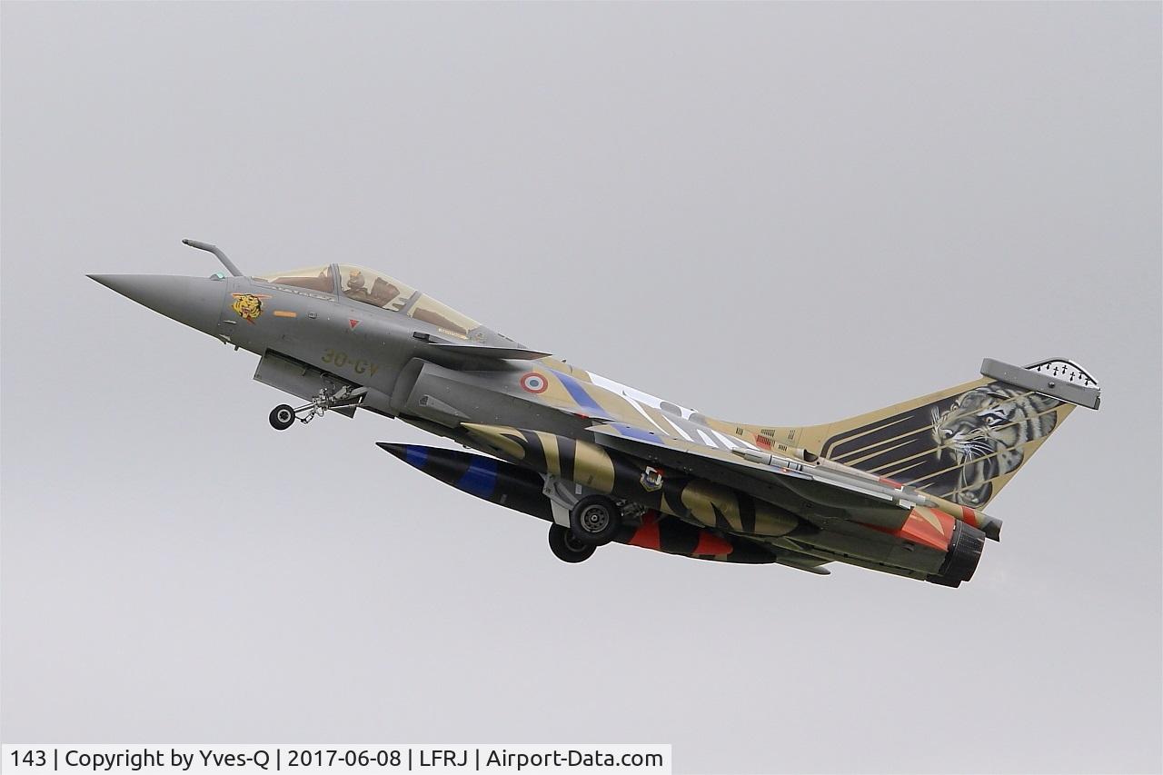 143, 2013 Dassault Rafale C C/N 143, Dassault Rafale C, Take off rwy 26, Landivisiau Naval Air Base (LFRJ) Tiger Meet 2017