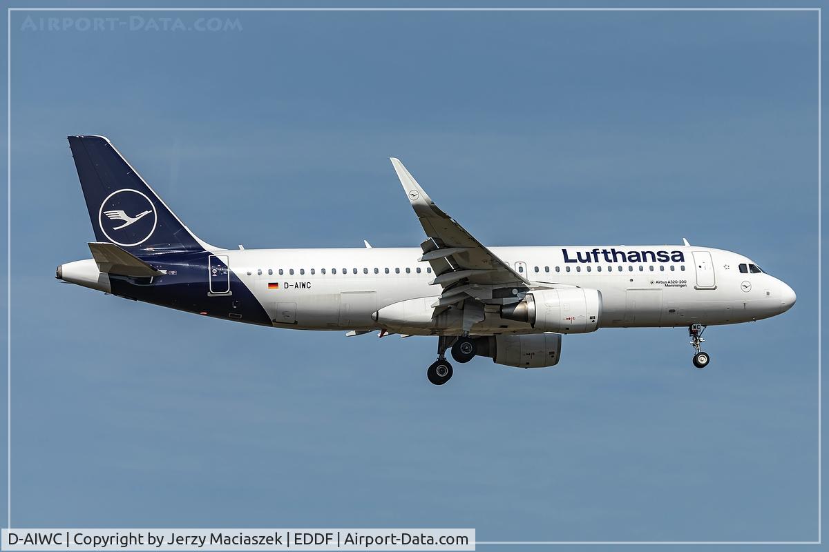 D-AIWC, 2018 Airbus A320-214 C/N 8667, D-AIWC (Memmingen), 2018 Airbus A320-214,