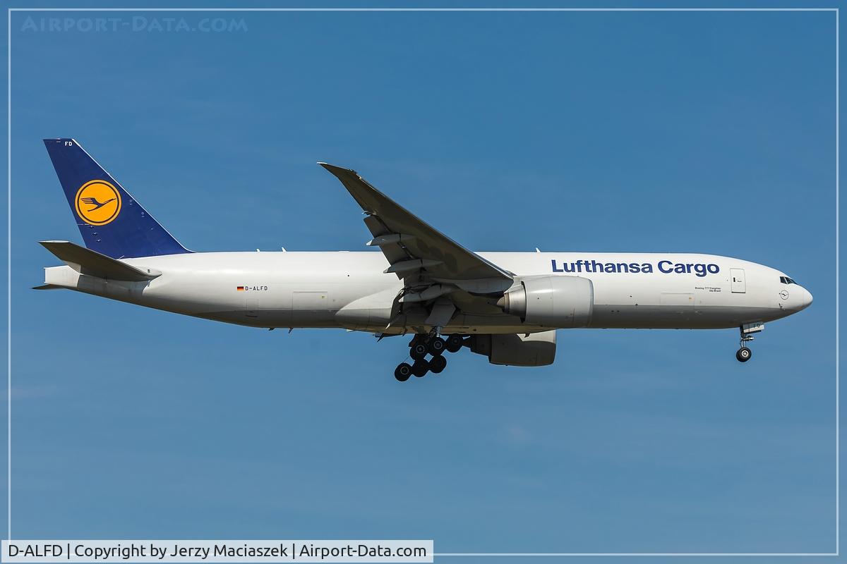 D-ALFD, 2014 Boeing 777-FBT C/N 41677, 4 Boeing 777-FBT