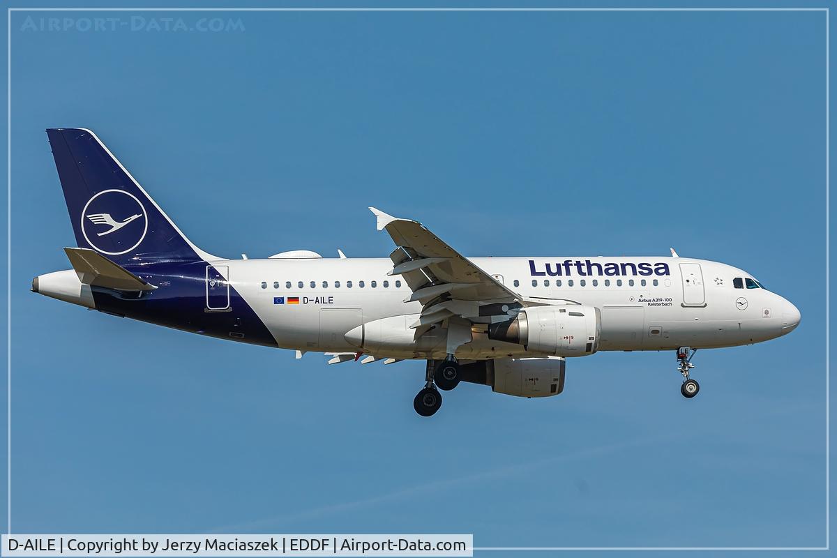 D-AILE, 1996 Airbus A319-114 C/N 627, ), 1996 Airbus A319-114