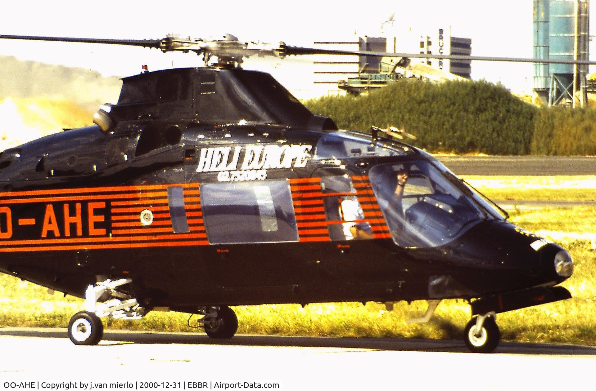 OO-AHE, 1985 Agusta A-109A-2 C/N 7325, Scan slide