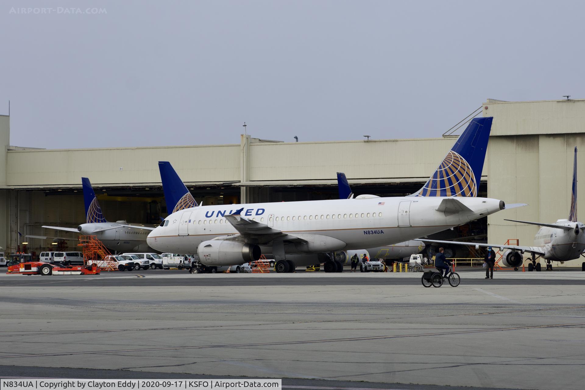 N834UA, 2001 Airbus A319-131 C/N 1420, SFO 2020.