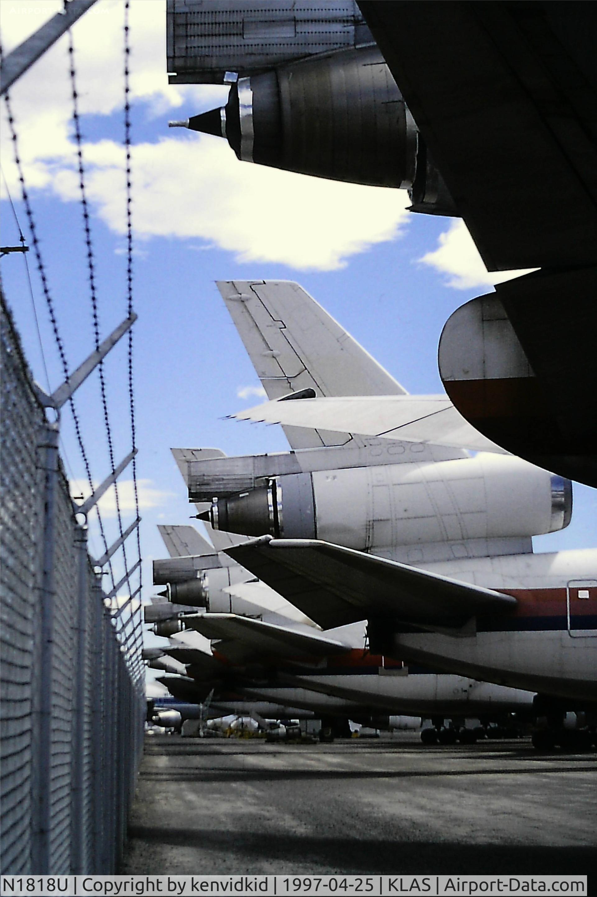 N1818U, 1973 McDonnell Douglas MD-10-10F C/N 46617, At Las Vegas McCarran Airport prior to attending the Golden Air Tattoo at Nellis.