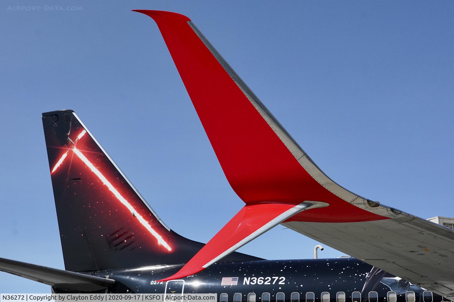 N36272, 2001 Boeing 737-824 C/N 31590, SFO 2020.