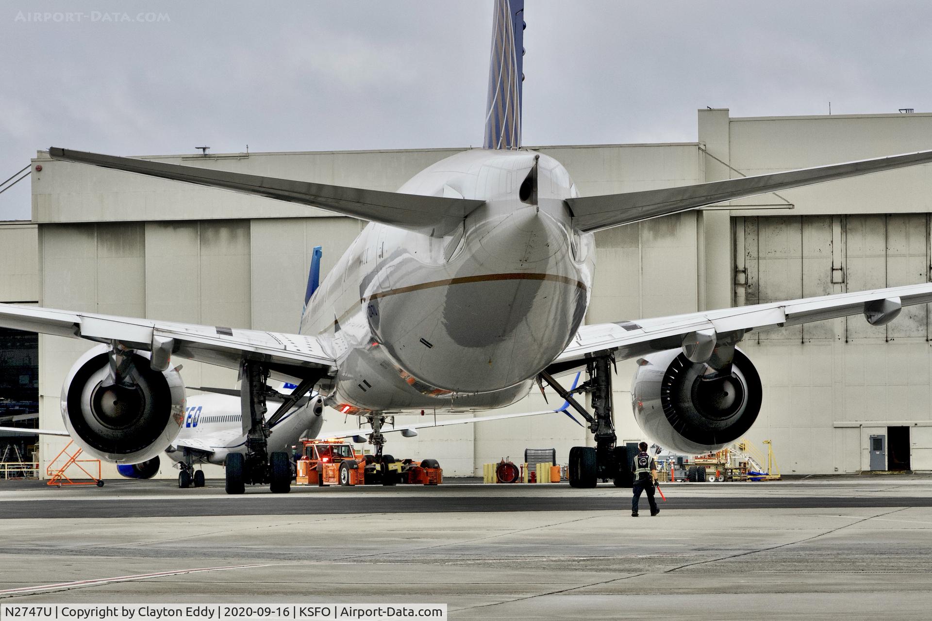 N2747U, 2018 Boeing 777-322/ER C/N 64991, SFO 2020.