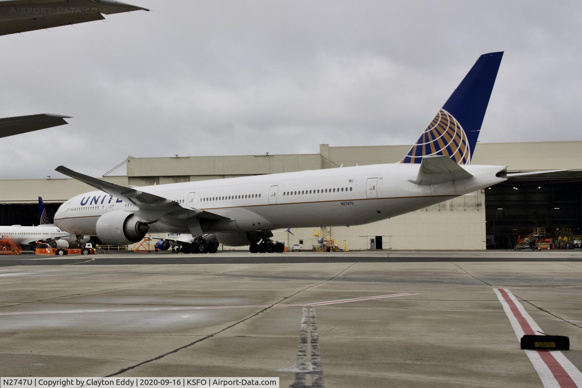 N2747U, 2018 Boeing 777-322/ER C/N 64991, SFO 2020.