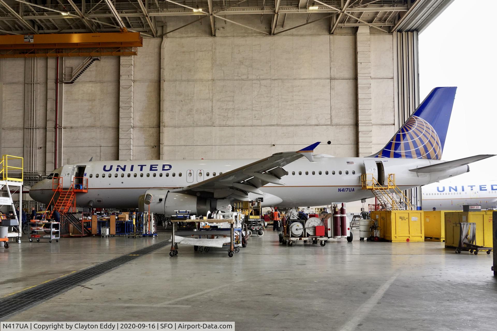 N417UA, 1994 Airbus A320-232 C/N 483, SFO 2020.