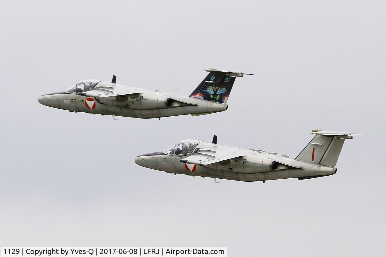 1129, Saab 105OE C/N 105429, Saab 105OE, Climbing from rwy 26, Landivisiau Naval Air Base (LFRJ) Tiger Meet 2017