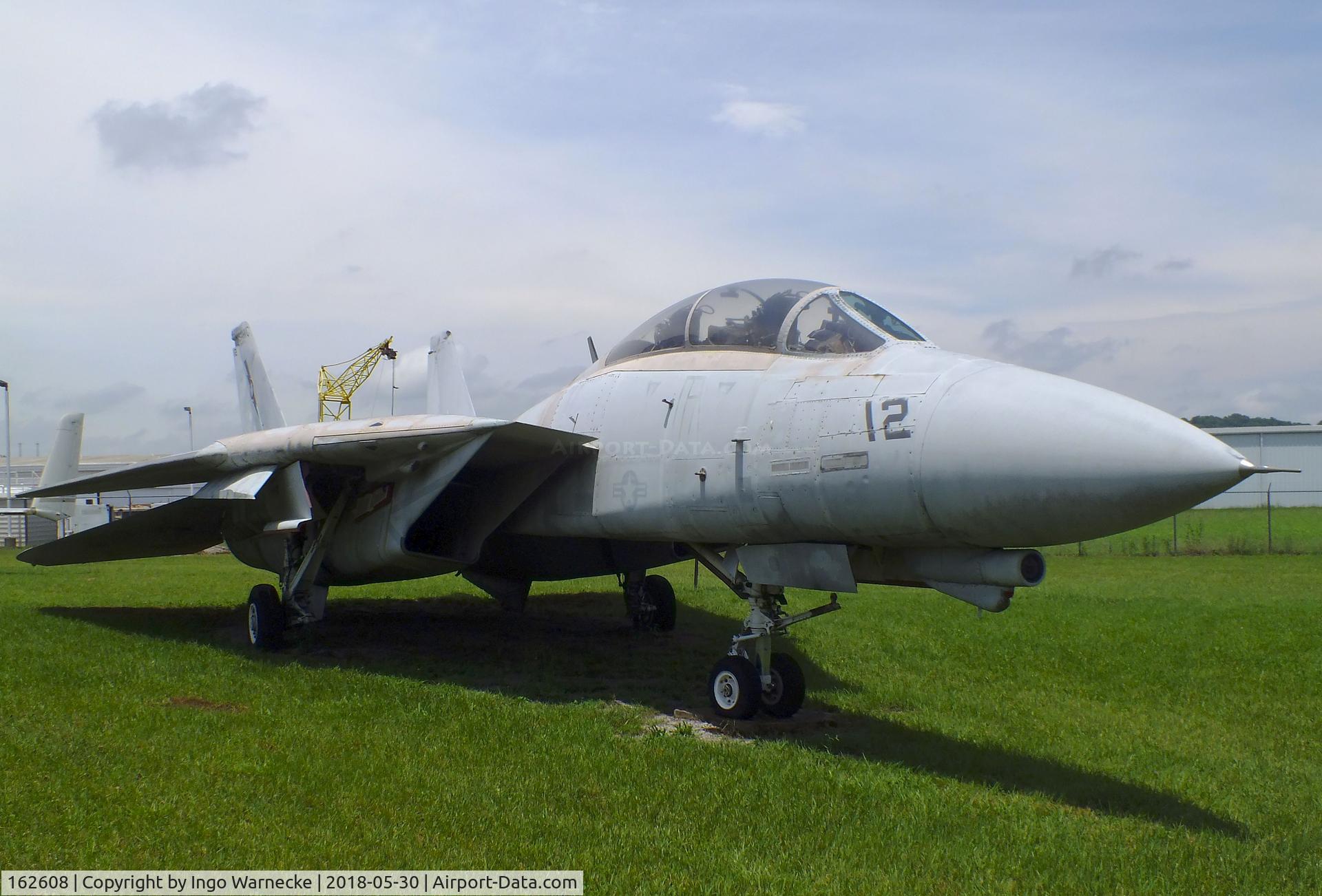 162608, Grumman F-14A Tomcat C/N 530, Grumman F-14A Tomcat at the Southern Museum of Flight, Birmingham AL