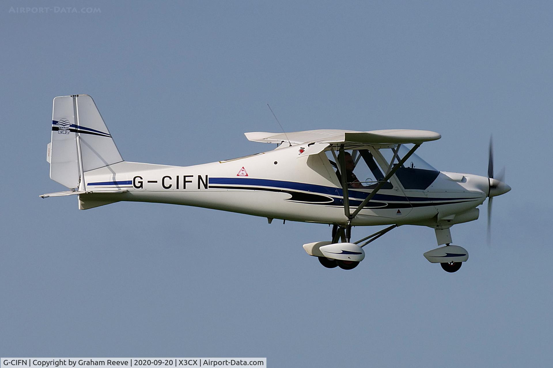 G-CIFN, 2014 Comco Ikarus C42 FB80 C/N 1405-7307, Landing at Northrepps.