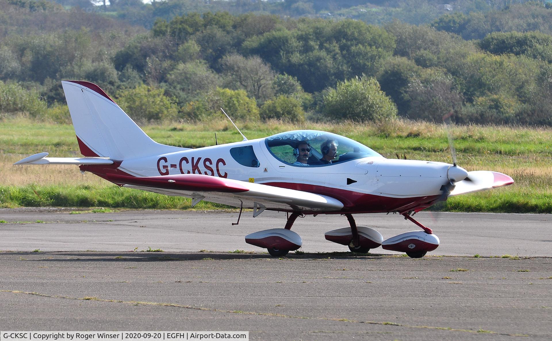 G-CKSC, 2010 CZAW SportCruiser C/N 09SC327, Visiting SportCruiser.