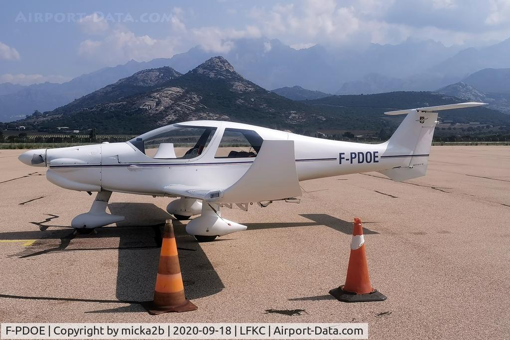 F-PDOE, Dyn'Aero MCR-4S 2002 C/N 09, Parked