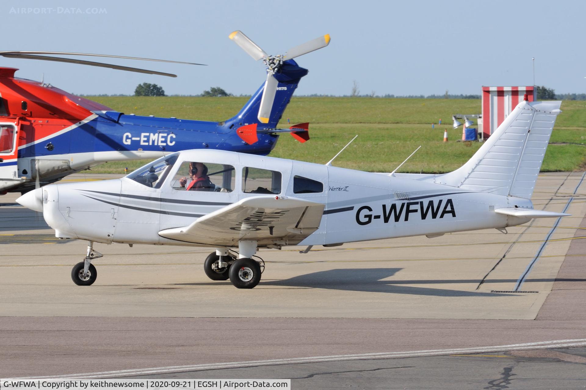 G-WFWA, 1984 Piper PA-28-161 Cherokee Warrior II C/N 28-8416119, Arriving at Norwich.