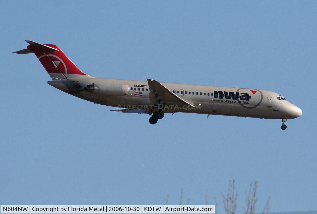N604NW, 1968 Douglas DC-9-32 C/N 47222, DTW 2006