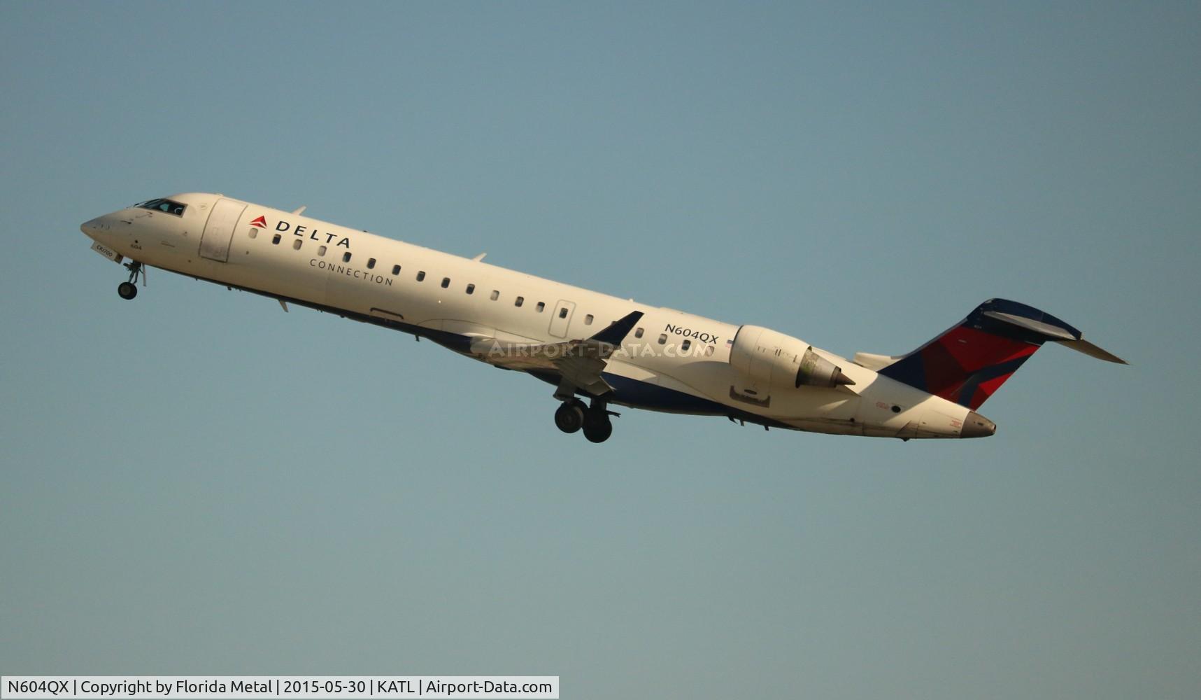 N604QX, 2001 Bombardier CRJ-701 (CL-600-2C10) C/N 10019, ATL 2015