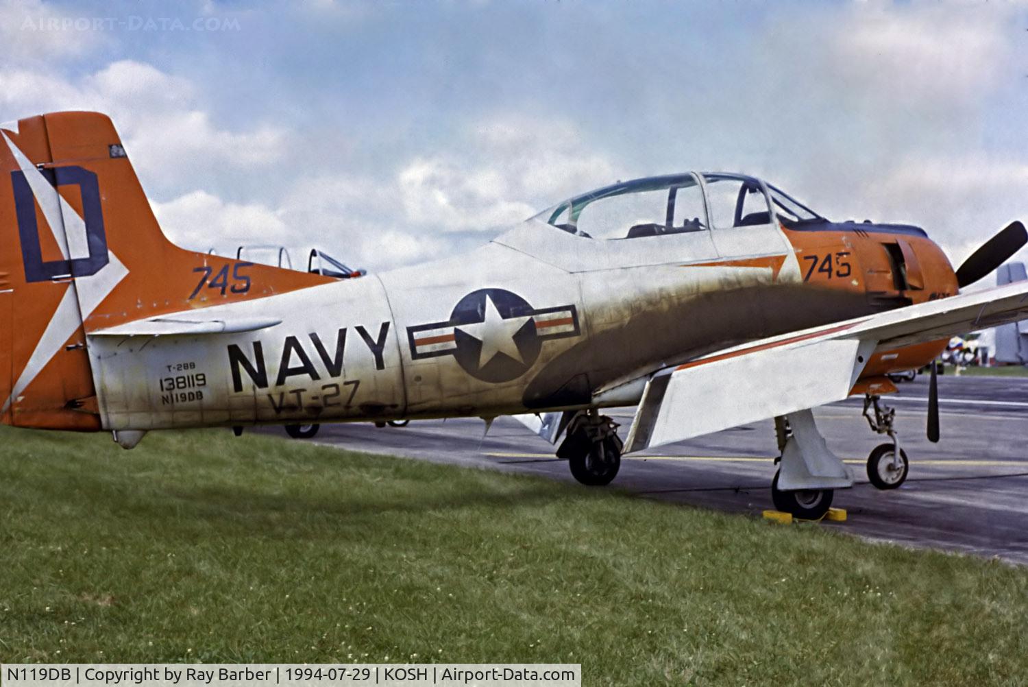 N119DB, North American T-28B Trojan C/N 138119, N119DB   (138119) North American T-28B Trojan [200-190] (Ex United States Navy) Oshkosh-Wittman Regional~N 29/07/1994